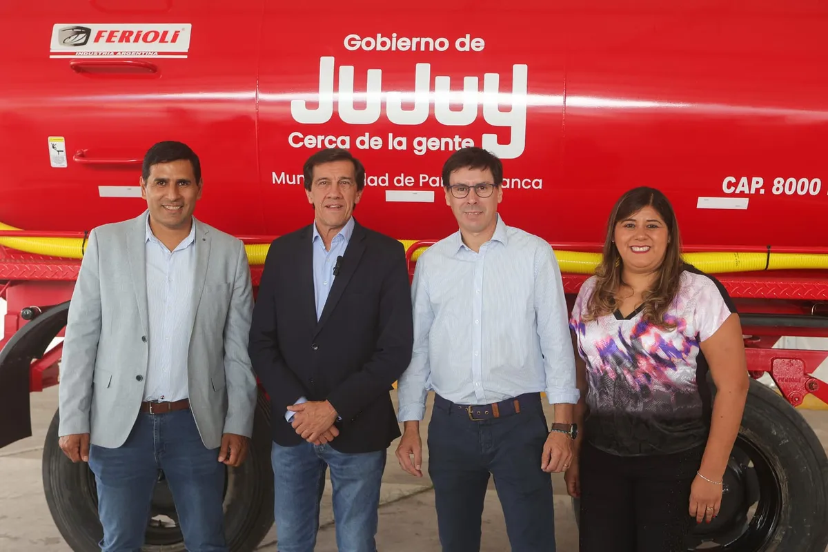 El gobernador Sadir fortalece las áreas operativas de los municipios