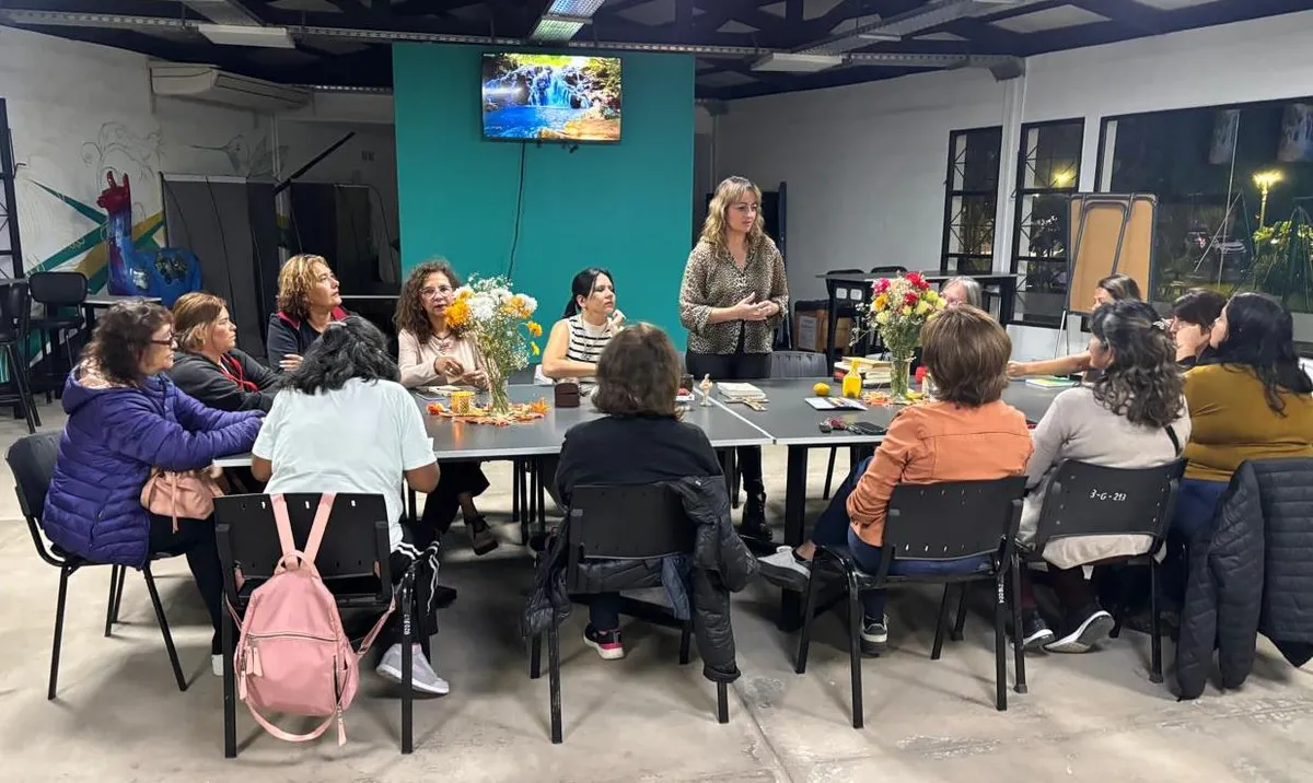 Tiempo para Nosotras: emotivo Taller Literario Terapéutico «Palabras que sanan»