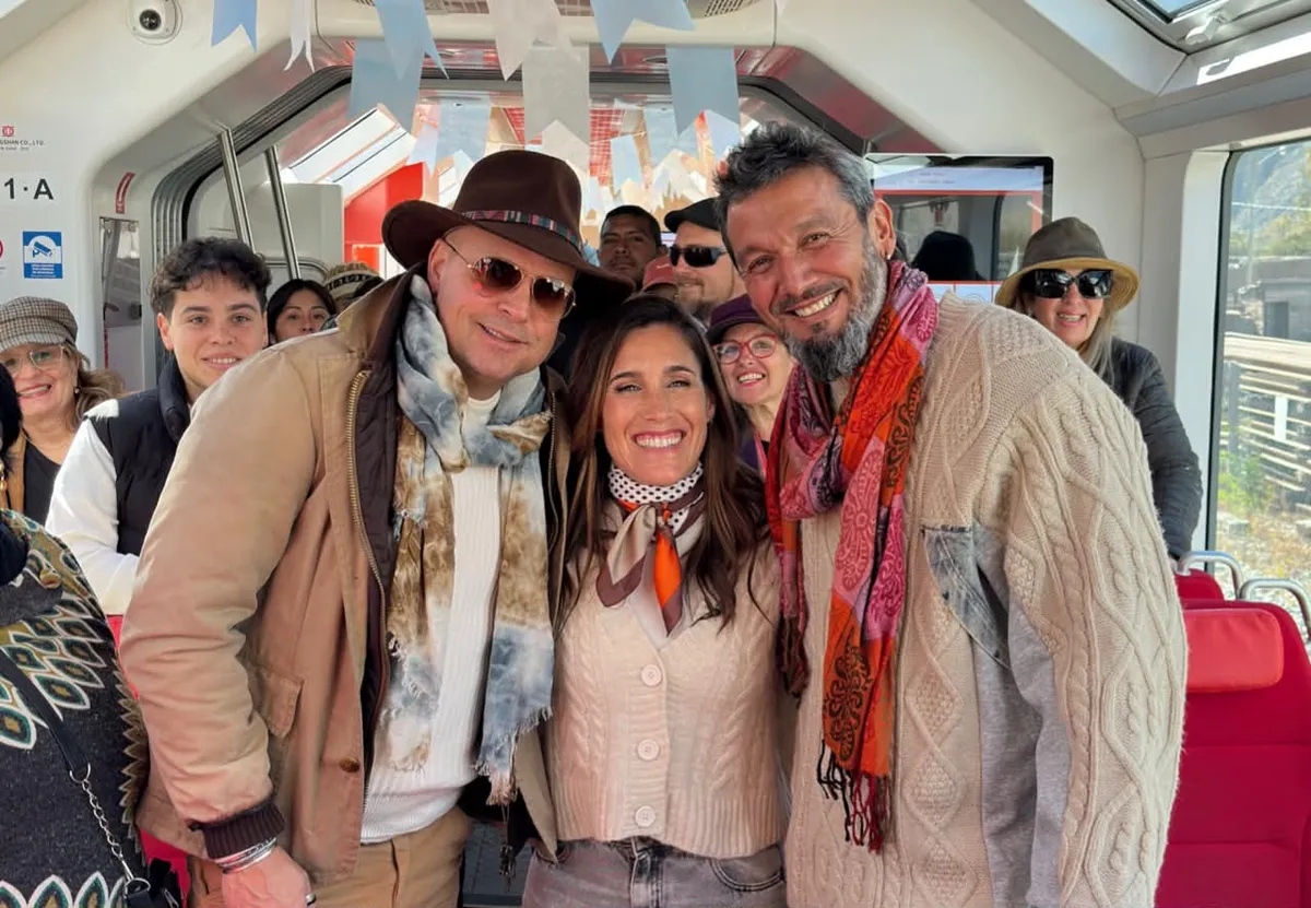 Soledad Pastorutti sorprendió a los pasajeros del Tren Solar en la Experiencia 180°