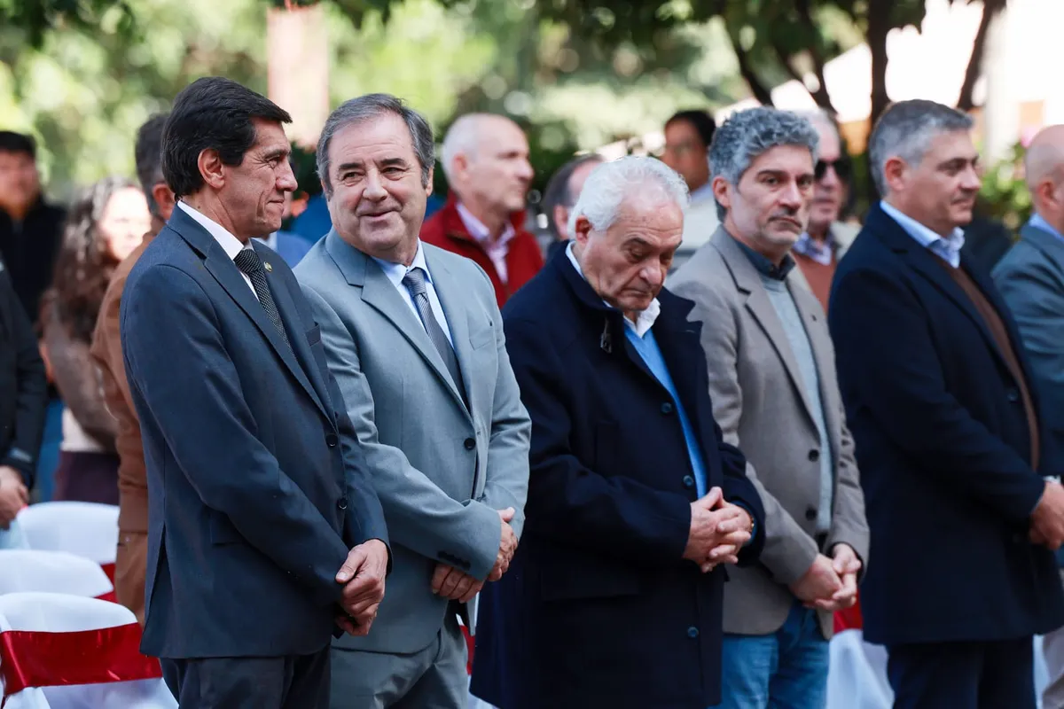 Carlos Sadir acompañó el inicio de la zafra 2026 del ingenio La Esperanza