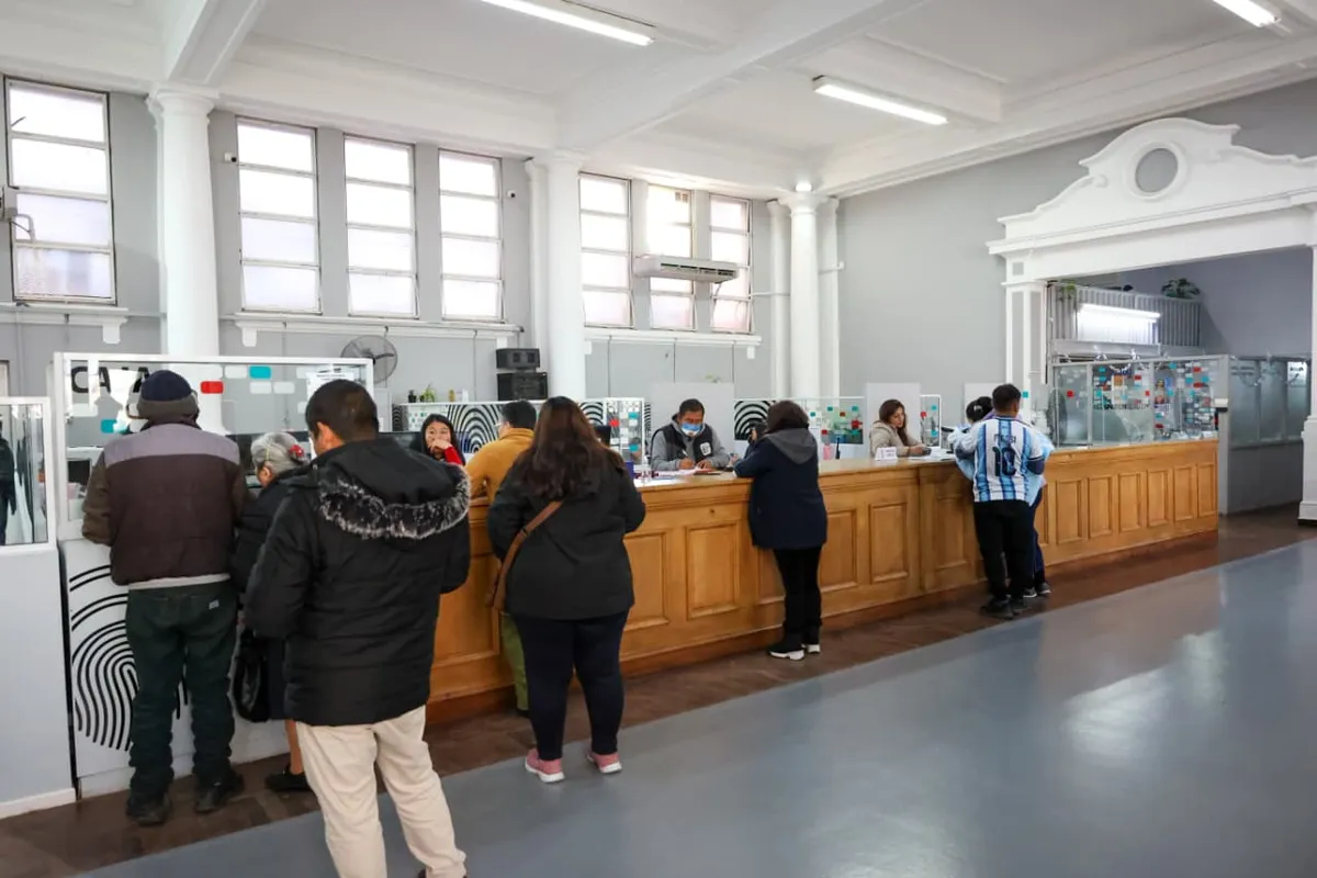 El Registro Civil intensifica los operativos de documentación ante el vencimiento del DNI libreta celeste