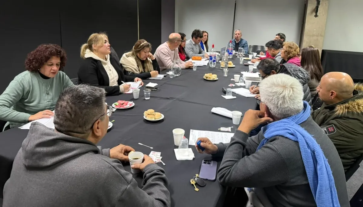 El Gobierno de Jujuy adelanta y consolida el aumento salarial para los trabajadores estatales