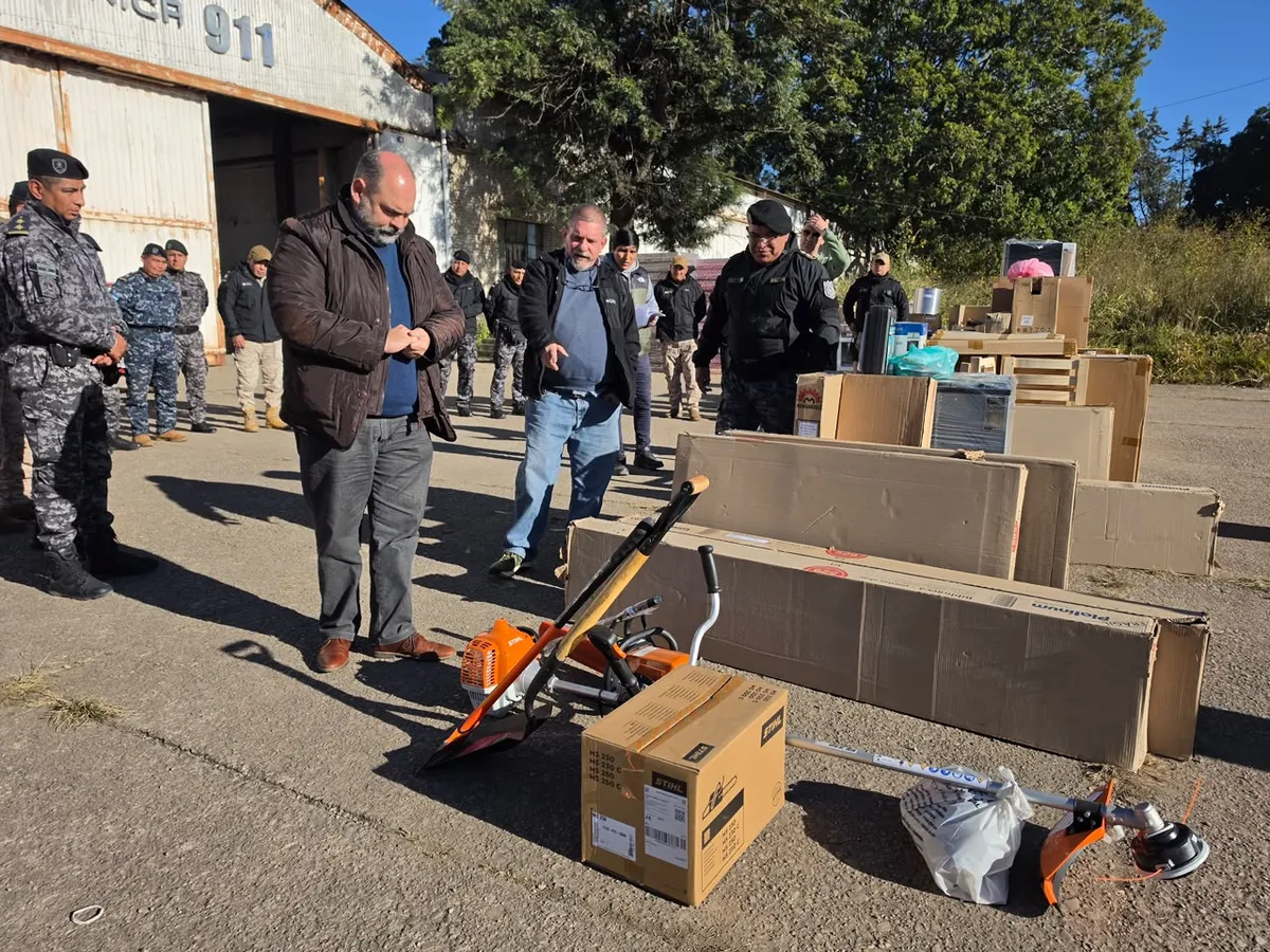 Seguridad fortalece el equipamiento de las unidades operativas de la Policía de Jujuy