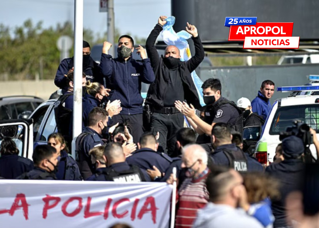A 6 años de la protesta de la Policía Bonaerense: sin organización, la lucha se diluye y sin memoria se vuelve a empezar de cero