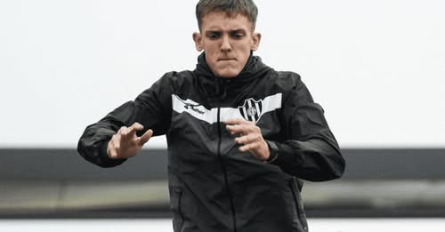 Tiago Cravero pasó por el quirófano