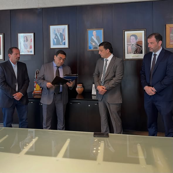 EL MINISTRO DE ECONOMÍA DE LA PROVINCIA, C.P.N. JORGE MURAD, PUSO EN FUNCIONES AL DIRECTOR GENERAL DE COMERCIO Y AL DIRECTOR DEL HIPÓDROMO “27 DE ABRIL”