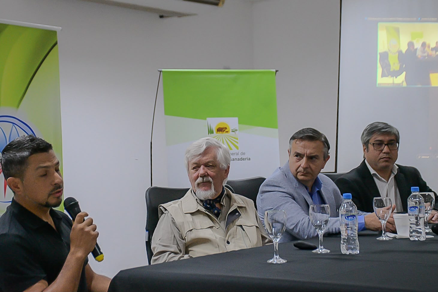 SE REALIZÓ UNA CAPACITACIÓN PARA PEQUEÑOS PRODUCTORES SOBRE PREVENCIÓN Y CONTROL DE LA HIDATIDOSIS