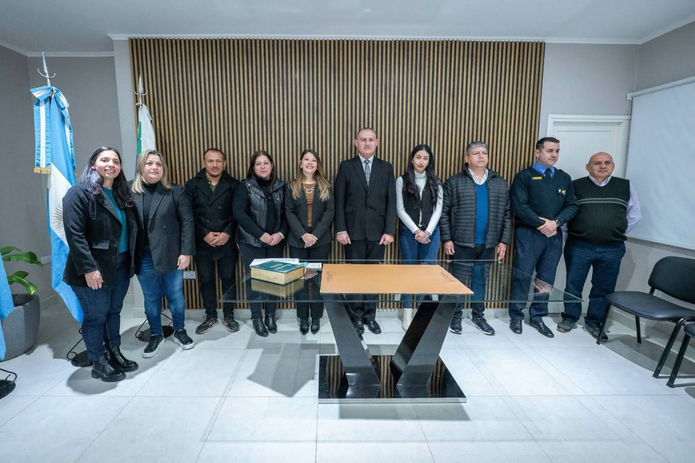 GANCEDO-LA INTENDENTA ADRIANA STACCHIOTTI TOMÓ JURAMENTO A LOS NUEVOS AUTORIDADES DEL JUZGADO DE FALTAS MUNICIPAL