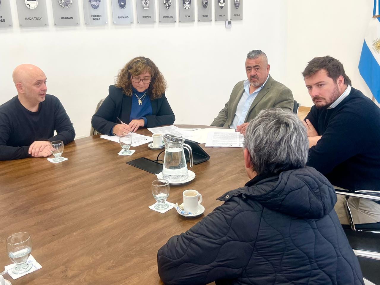 El Gobierno provincial y la Cooperativa Eléctrica de Trelew unen esfuerzos para fortalecer la prevención del delito