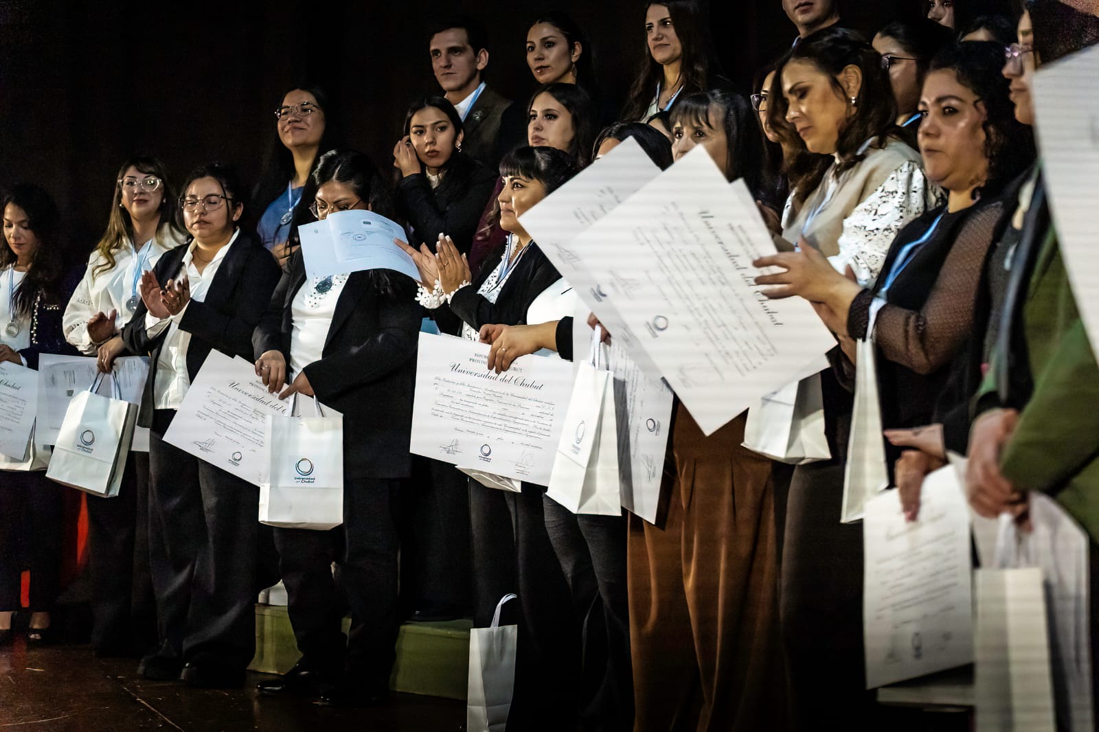 La Universidad del Chubut cierra su ciclo de colaciones de grados 2026 en Esquel