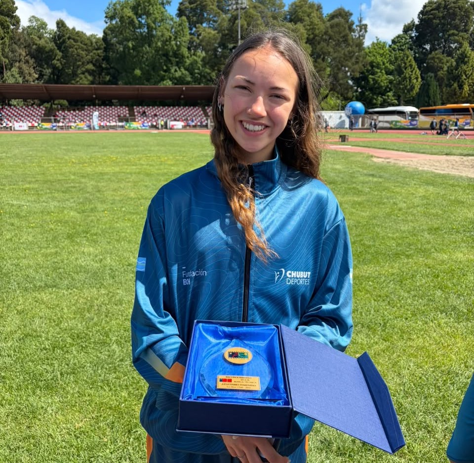 Olivia Conesa hizo historia en la Araucanía: tres medallas de oro, récords y un reconocimiento especial