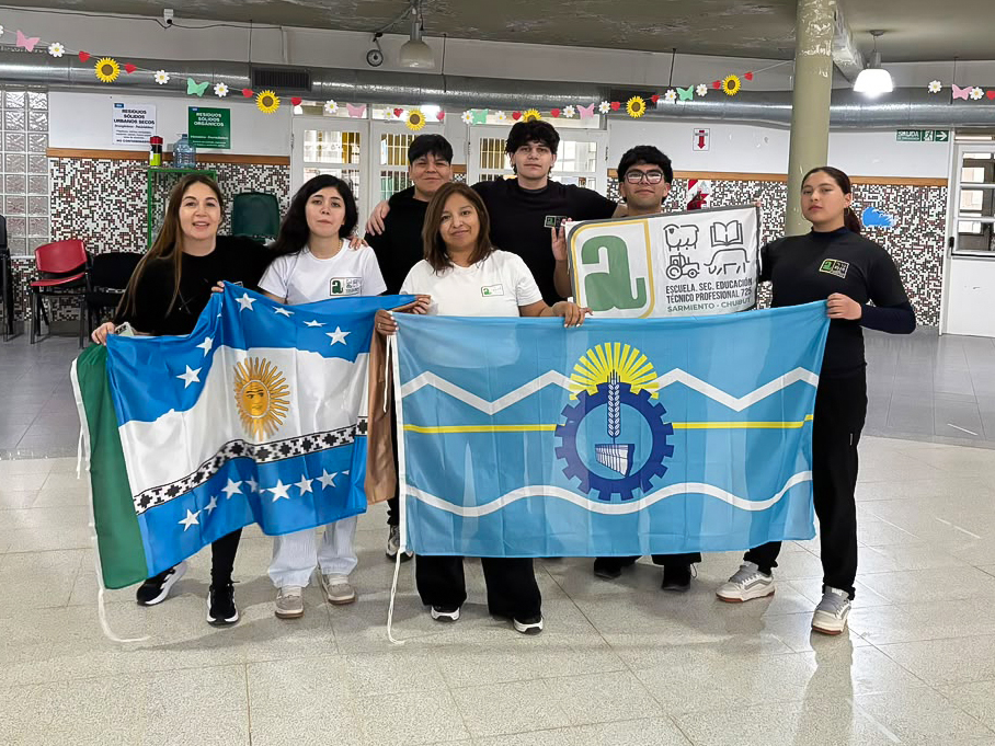 Diez estudiantes de Chubut participarán en la Final Nacional de la Copa Robótica Educabot 2026