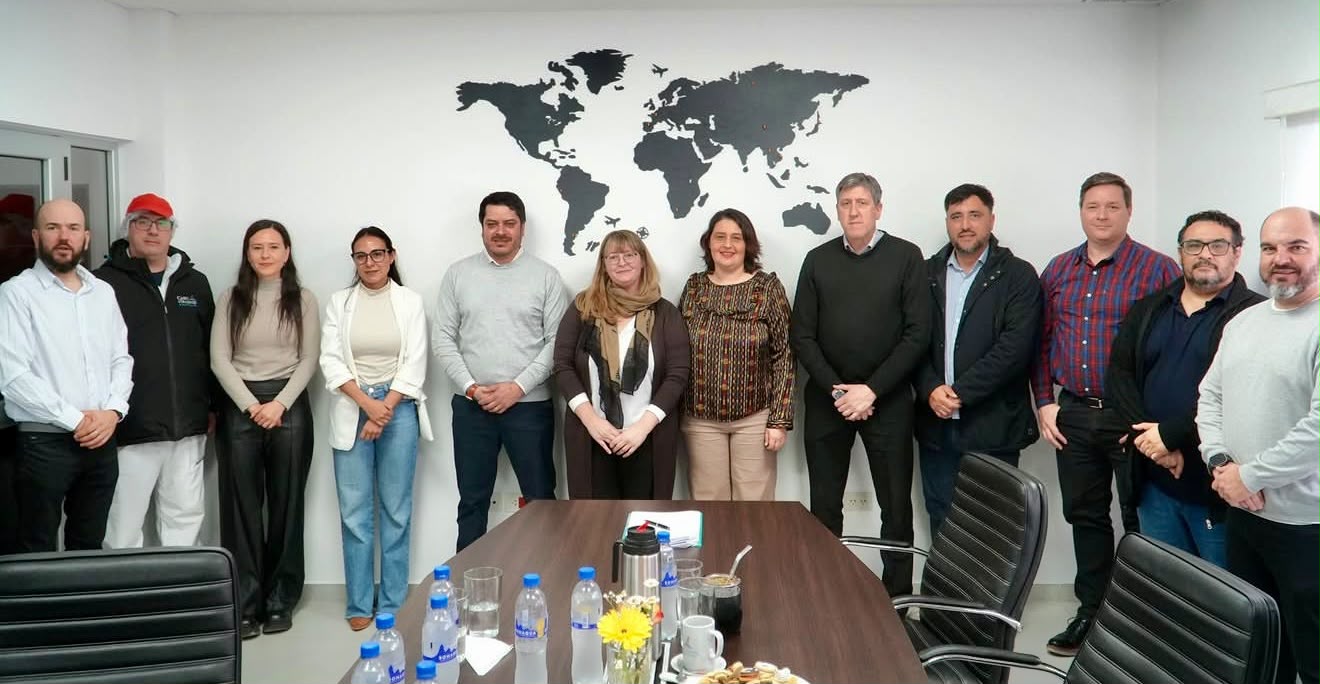 Provincia firmó un acuerdo con una empresa pesquera para la formación de trabajadores