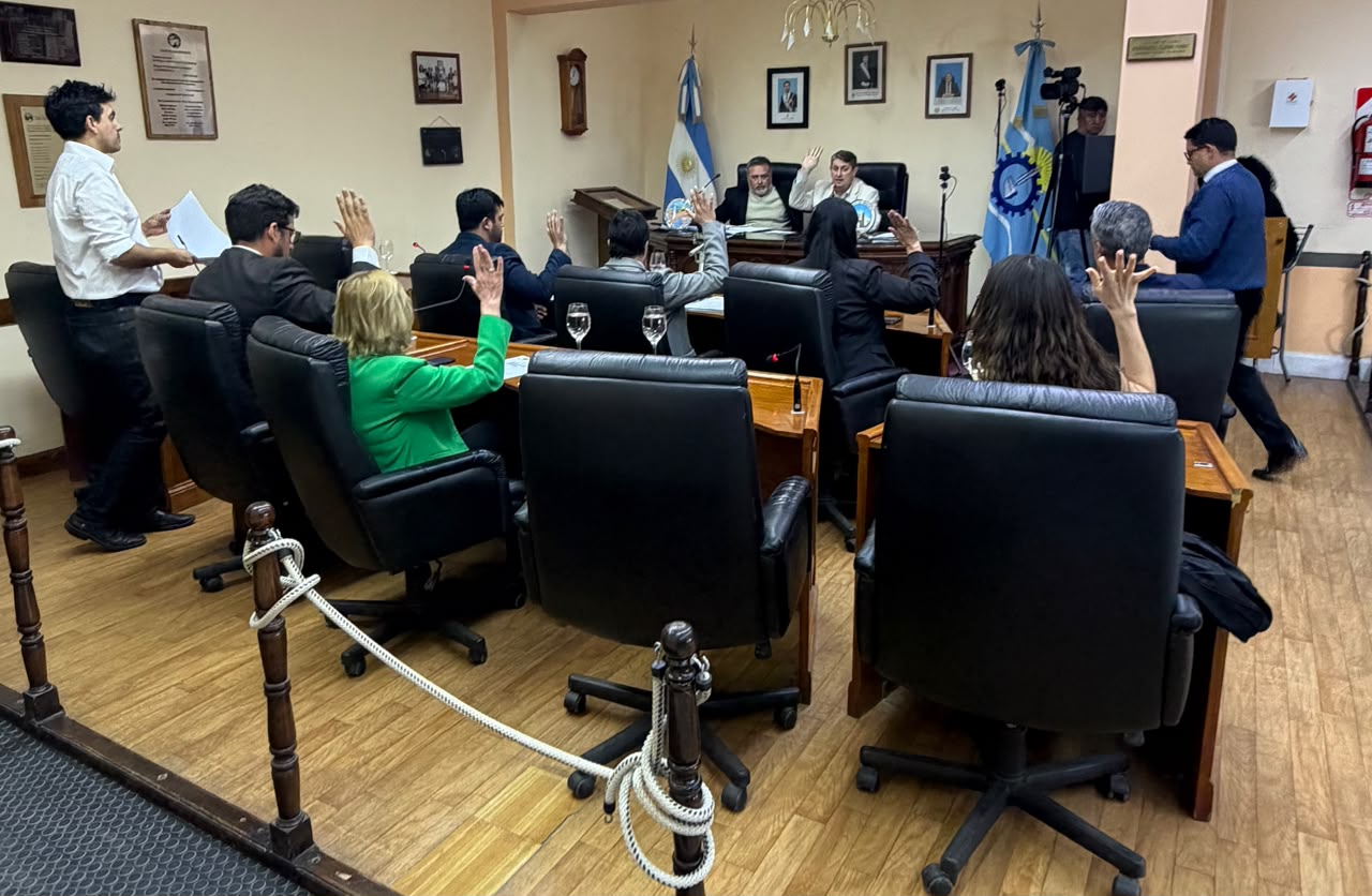 El Concejo Deliberante convocó al titular del Colegio Público de Escribanos ante dudas sobre instrumentos inmobiliarios