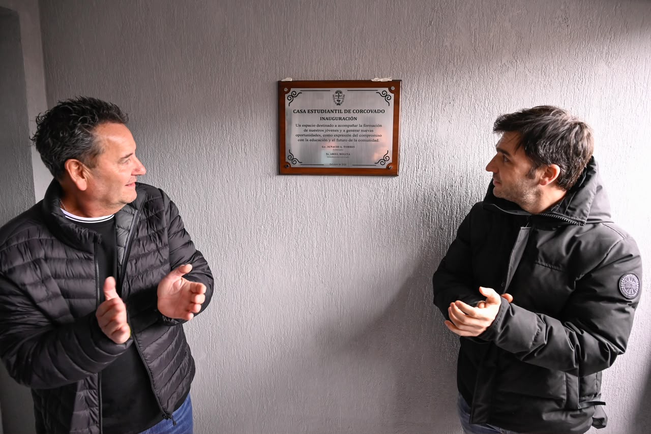 Torres, Molina y Taccetta inauguraron la Casa Estudiantil de Corcovado en Esquel: “Los jóvenes van a tener las mismas oportunidades de desarrollarse”