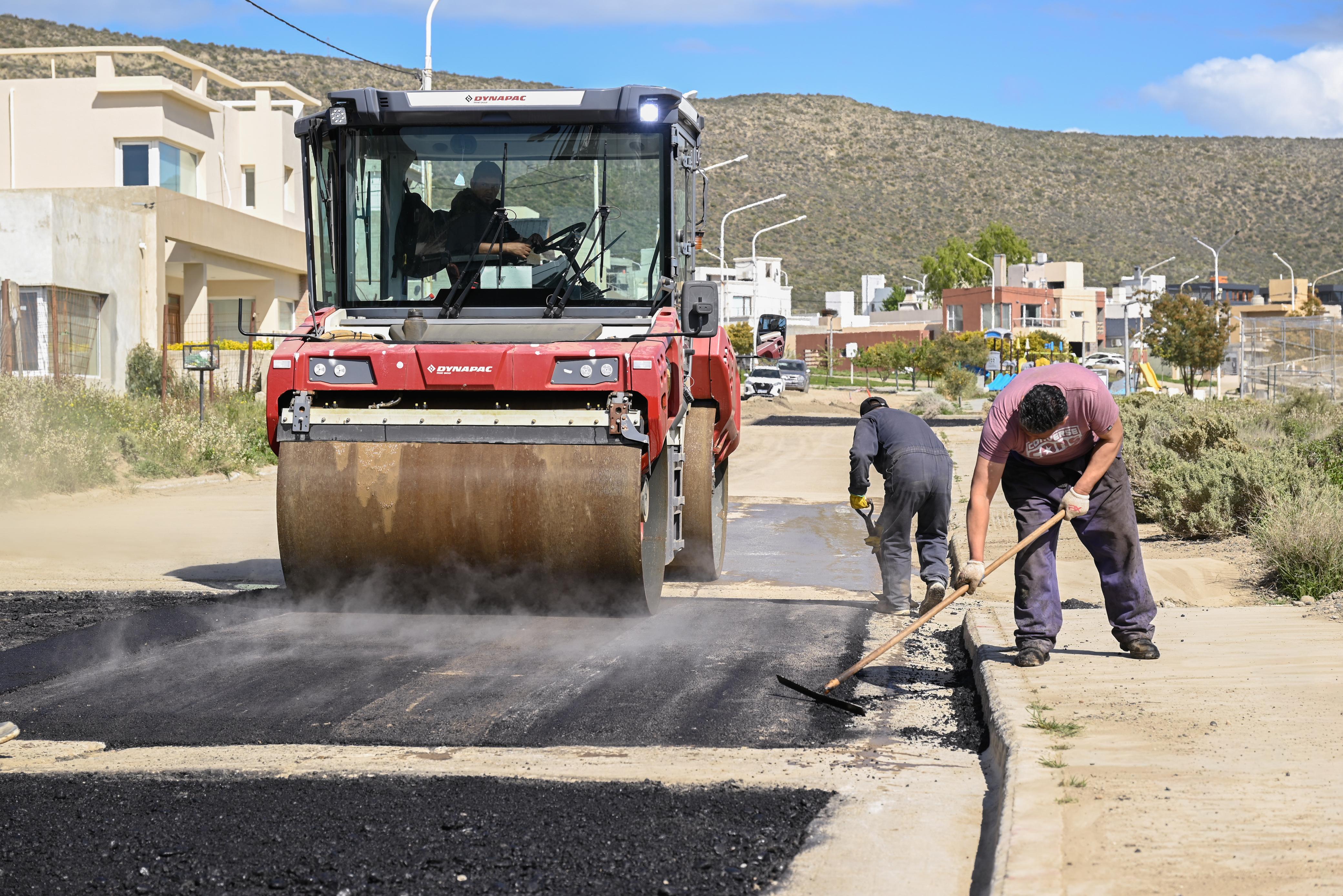 Plan Galina: Provincia avanza con la pavimentación de 77 cuadras en Rada Tilly