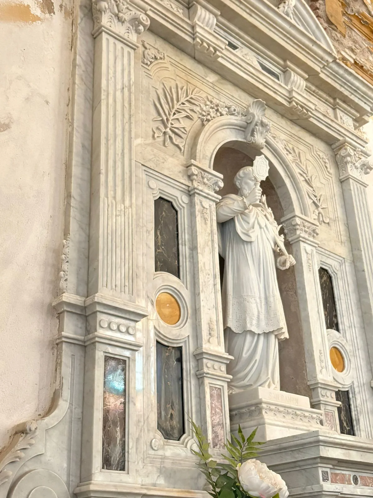 1369b3d6-9f91-4e77-ad5d-760ea8ddbe51.webp
