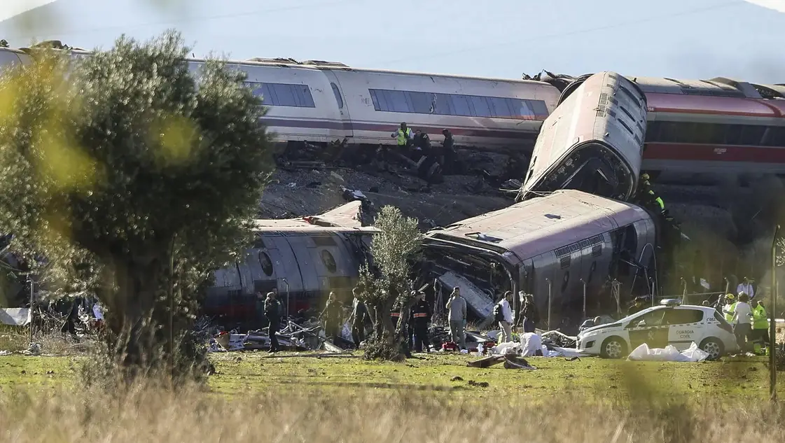 Tragedia ferroviaria en España: ya son 64 los muertos por el choque de dos trenes de alta velocidad en Toledo