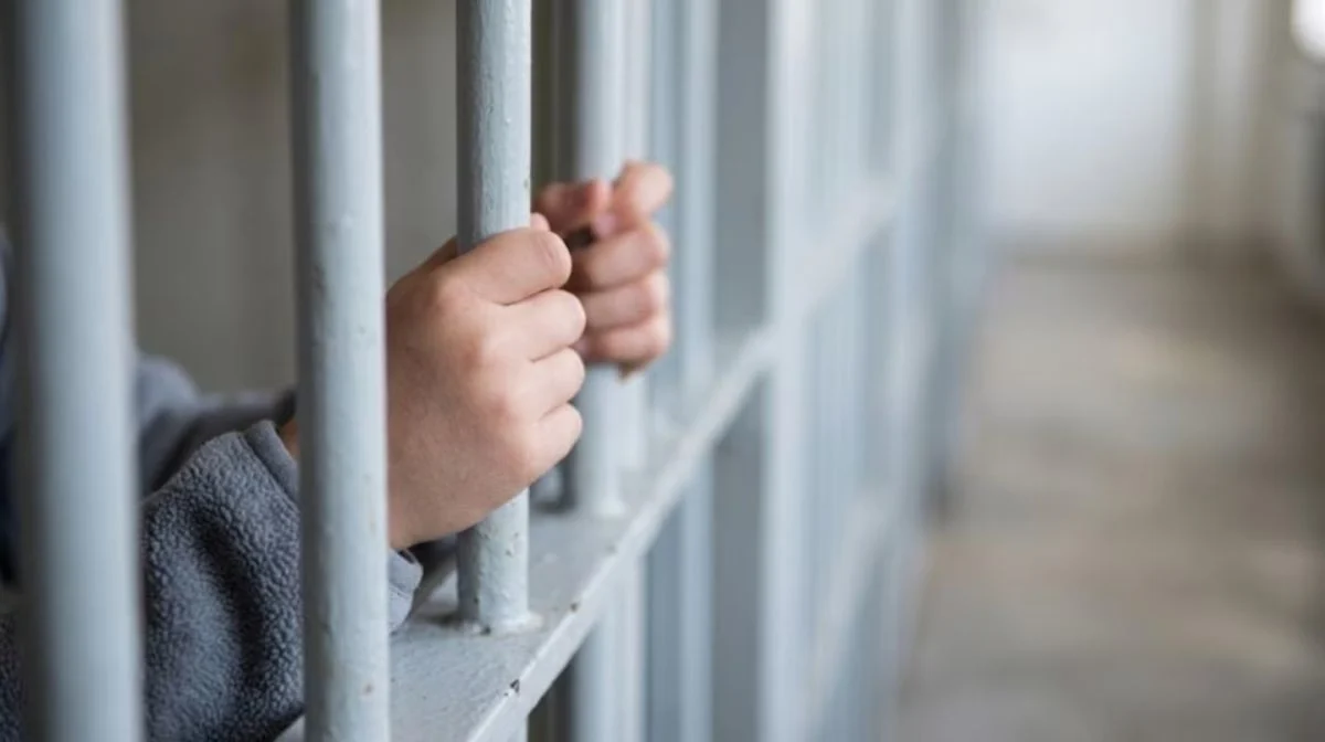 Rige el Régimen Penal Juvenil: punibilidad a los 14 y la advertencia de la Iglesia