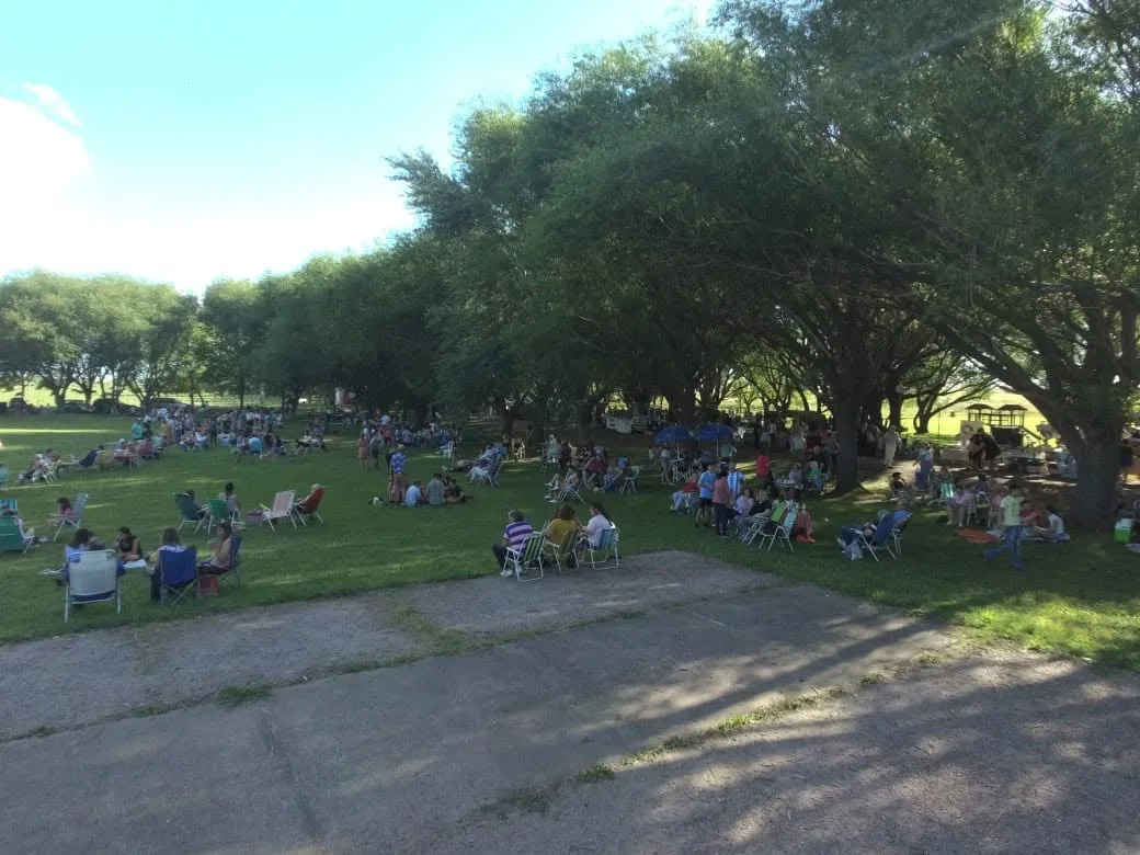 Cutini planteó una intervención integral en el parque de Saavedra para resolver los problemas de escurrimiento