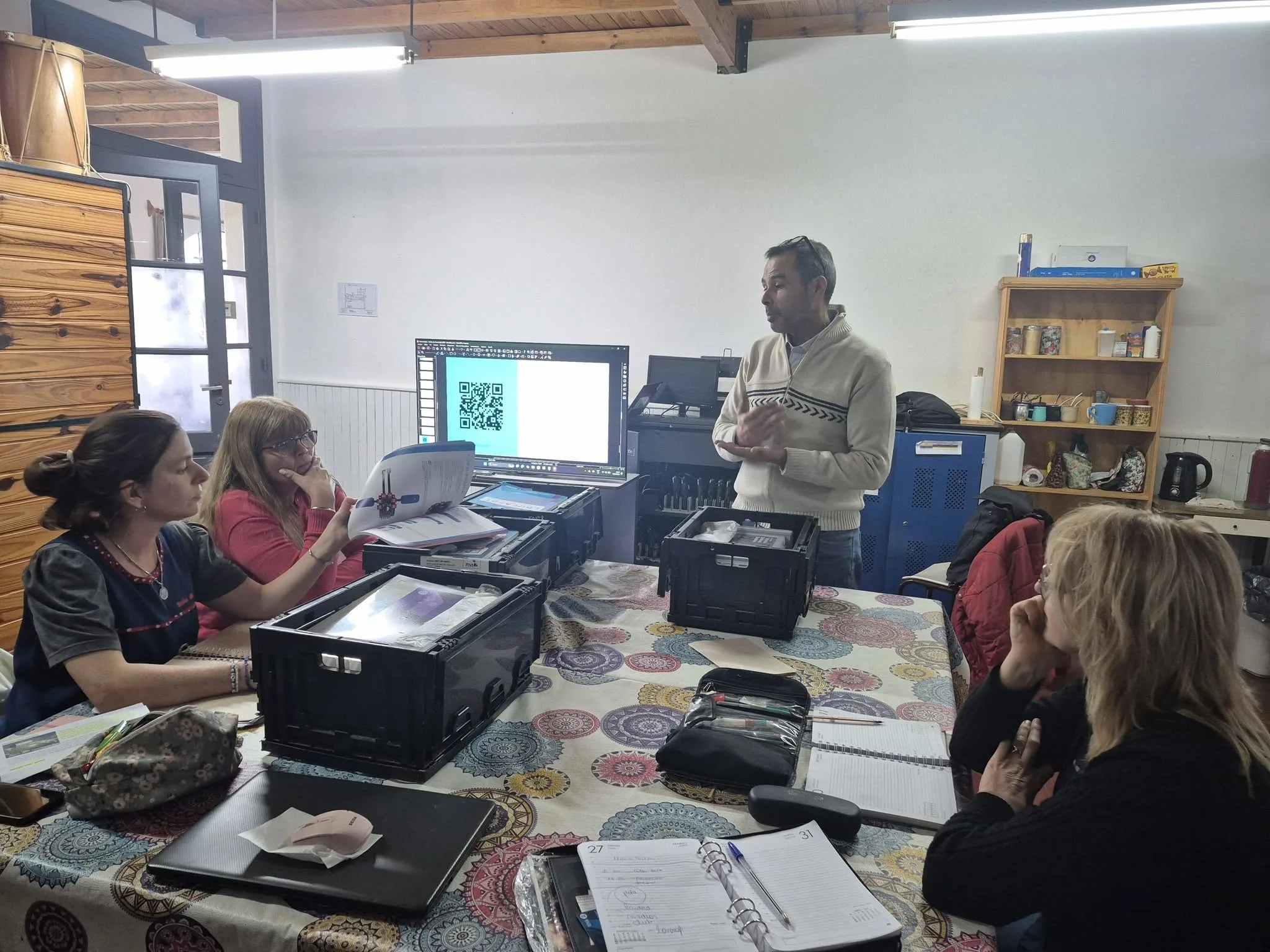 Espartillar: docentes de la Escuela Primaria N° 8 se capacitaron en Robótica y Programación