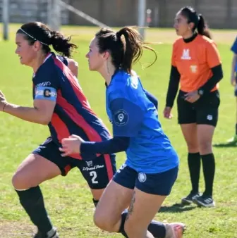 Peñarol venció a San Martín de Saavedra en el fútbol femenino