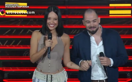 Alex Freidig debutó en “Es Mi Sueño” junto a Anaís Castro y avanzó con cuatro luces verdes