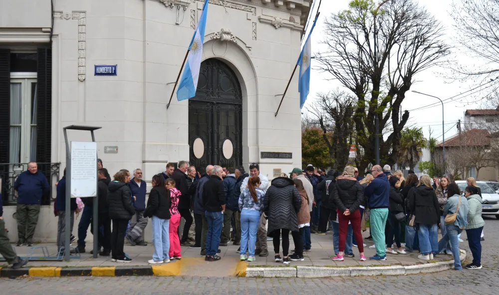 Acordaron un aumento salarial para los trabajadores municipales