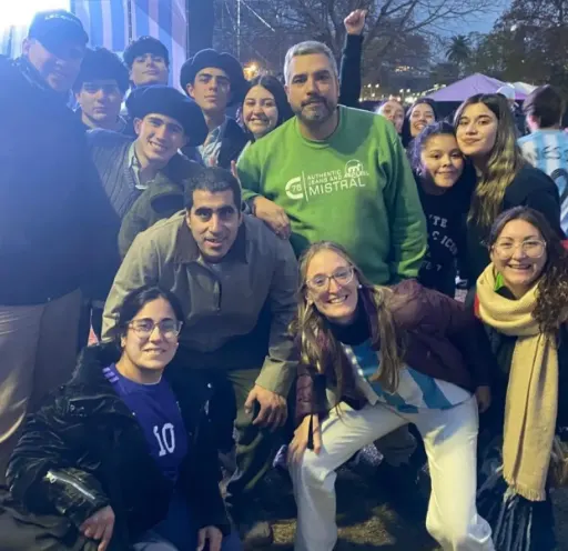 Estudiantes de la Escuela Agraria de Goyena realizaron una salida educativa a Buenos Aires