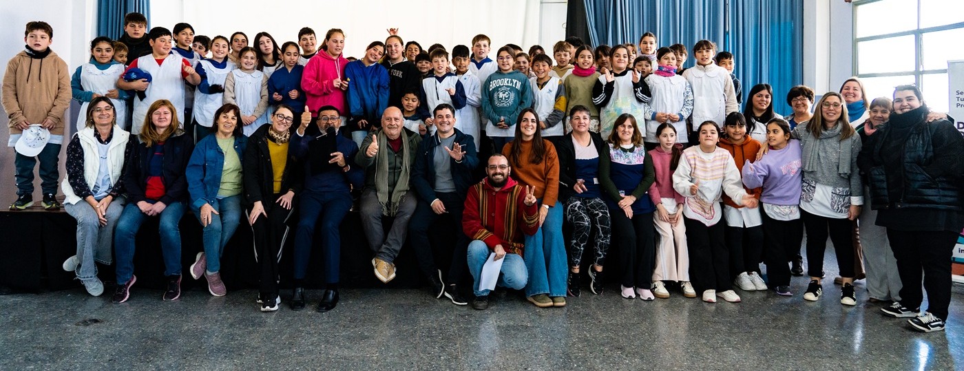 JUAN N. FERNANDEZ: Gran participación de chicos en la jornada de Juegos Bonaerenses