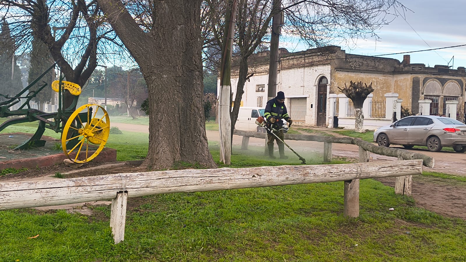 Santamarina y Energía: La gestión refuerza el mantenimiento de calles y espacios públicos