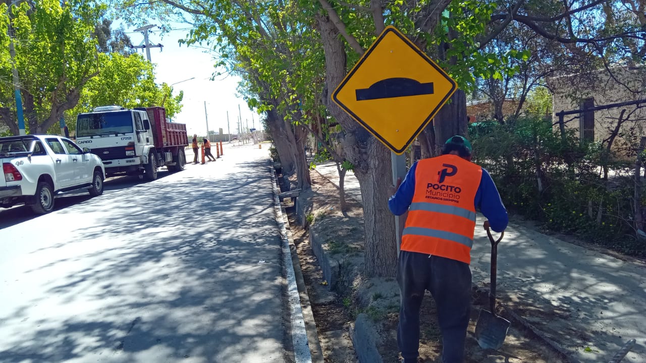 Pocito habilitará las cámaras de registro de infracciones en octubre y suma cartelería vial