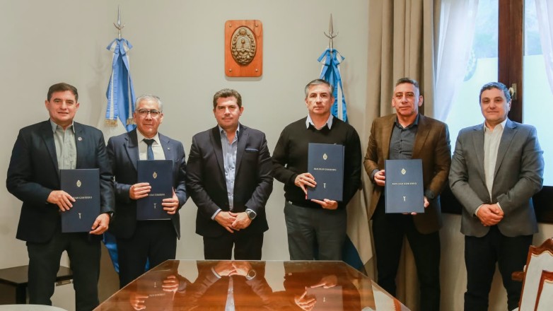 d20bff313fa286c7aa0f15428d18488b_L.jpg Orrego designó al nuevo subjefe de la Policía y confirmó al director de Protección Civil