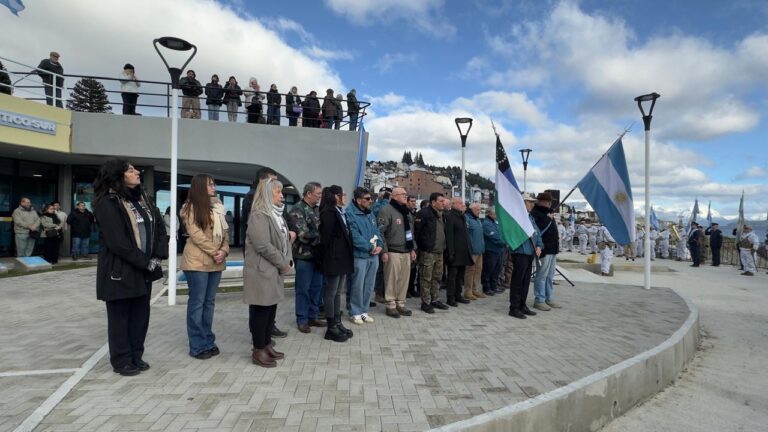 Bariloche rindió homenaje a la memoria y a la soberanía en el primer aniversario del Museo y Memorial Malvinas