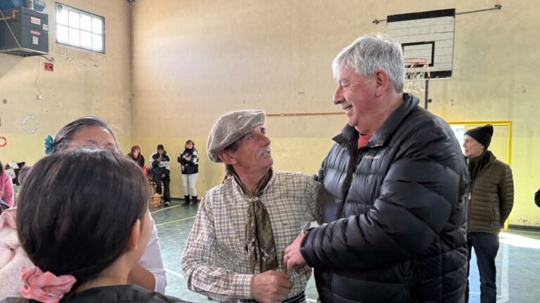 El barrio Sara María Furman celebró su aniversario con un gran Festival Comunitario y la presencia de Walter Cortés