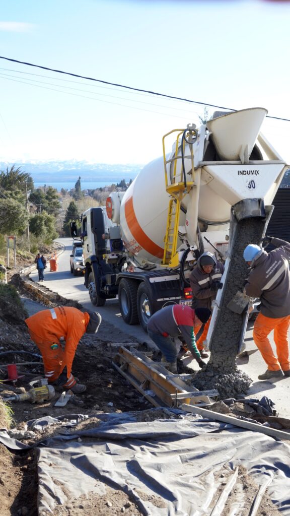 Más vereda y cordón cuneta para Pasaje Gutiérrez