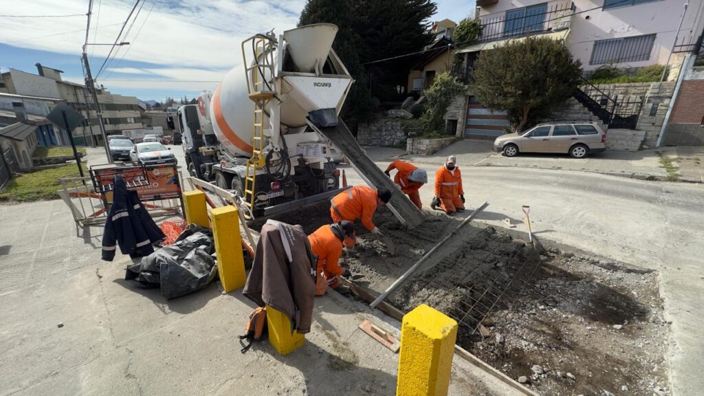Finalizan los nuevos reductores elevados en 9 de Julio y Mitre y Segundo Sombra
