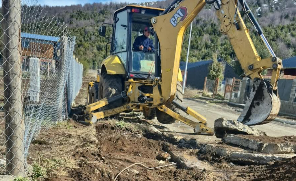 La Delegación Sur realizó trabajos para un pluvial entre Cerro Lindo y Frutillar Norte