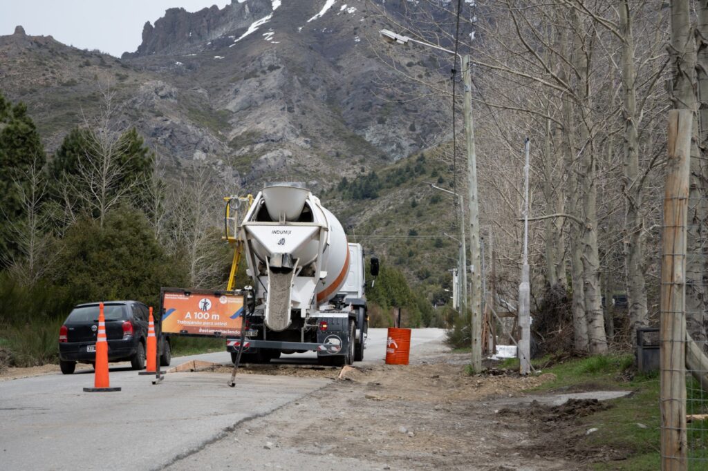 Avenida de la Virreyna: comenzó el hormigonado para la construcción de cinco reductores de velocidad