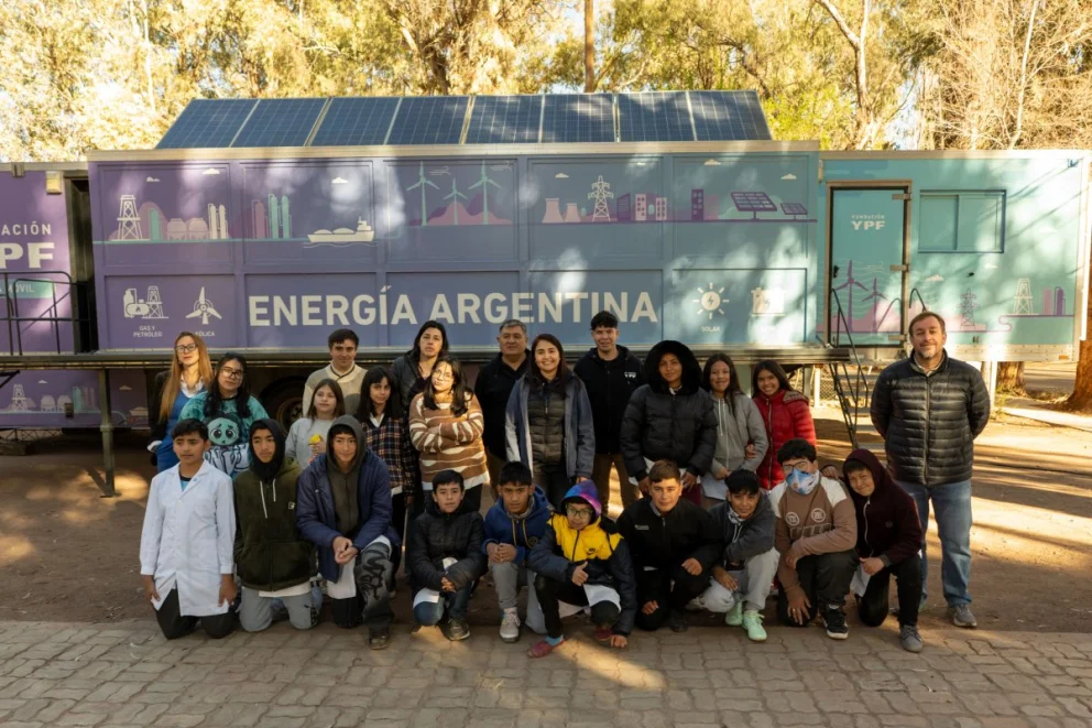 Los Azules y YPF Luz impulsan actividades sobre energía para estudiantes de Calingasta, en San Juan