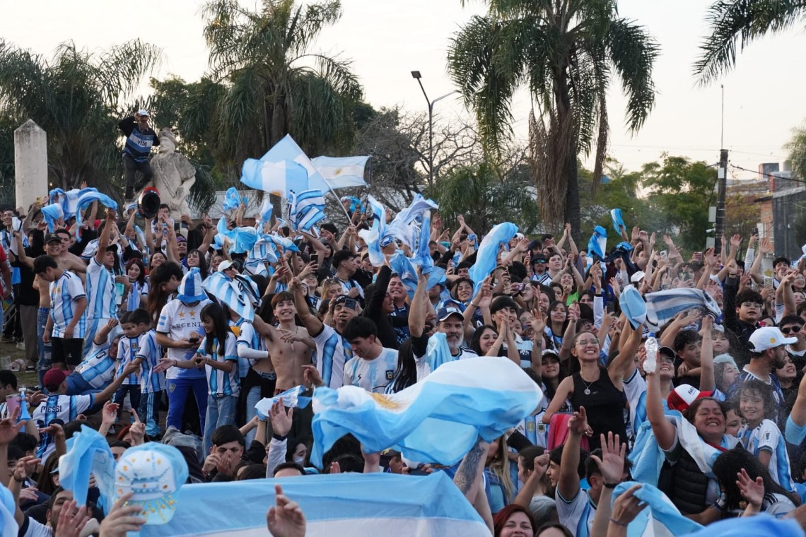Alentemos y celebremos nuestros colores, pero cuidándonos entre todos y cuidando la ciudad
