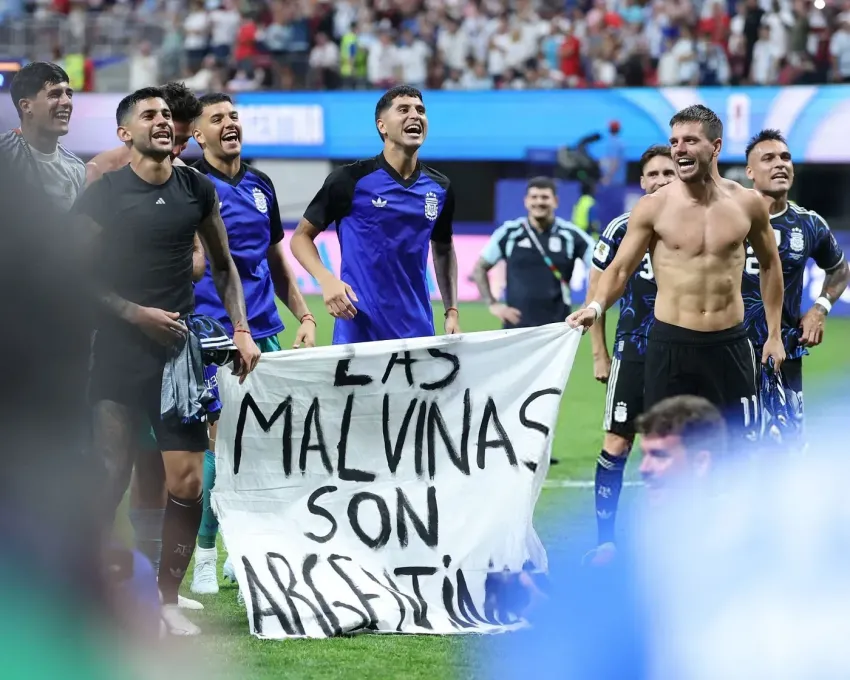 FIFA le abrió un expediente a Argentina por la bandera de Malvinas
