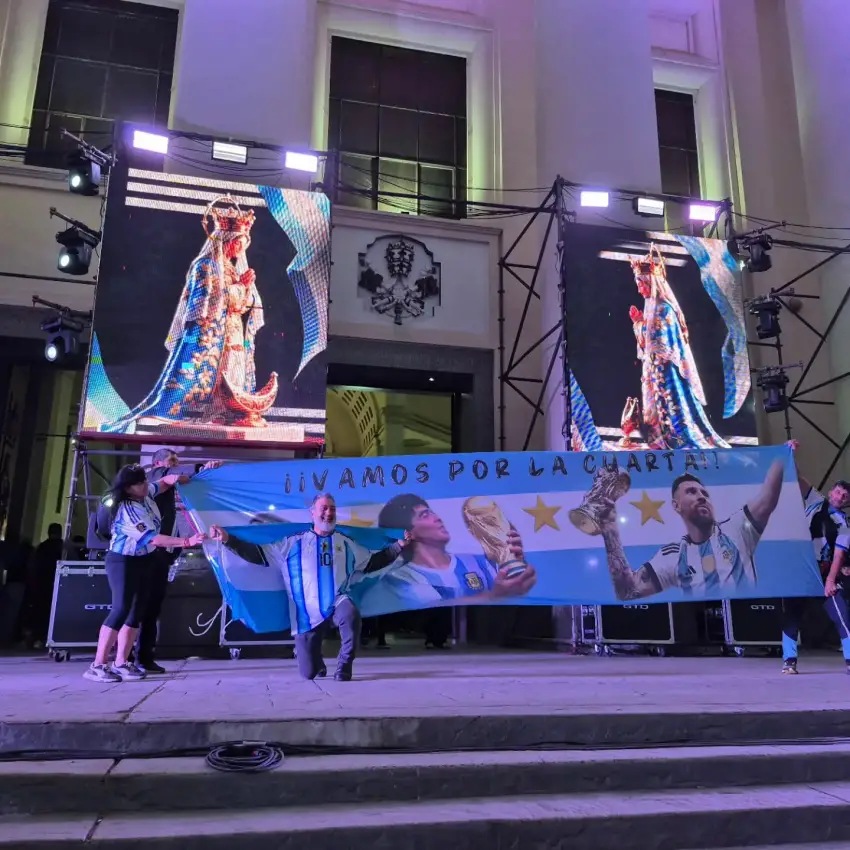 MANIJA POR LA 4TA.webp Corrientes: la ilusión por «la cuarta estrella» en el altar de la Madre Morena