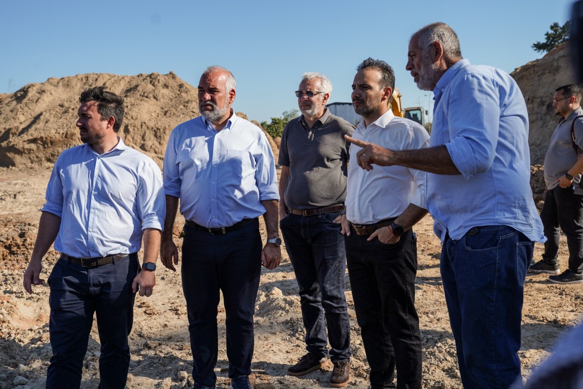 Ayer Polich recorrió con Valdés una obra clave para prevenir anegamientos y beneficiar a 250 mil vecinos