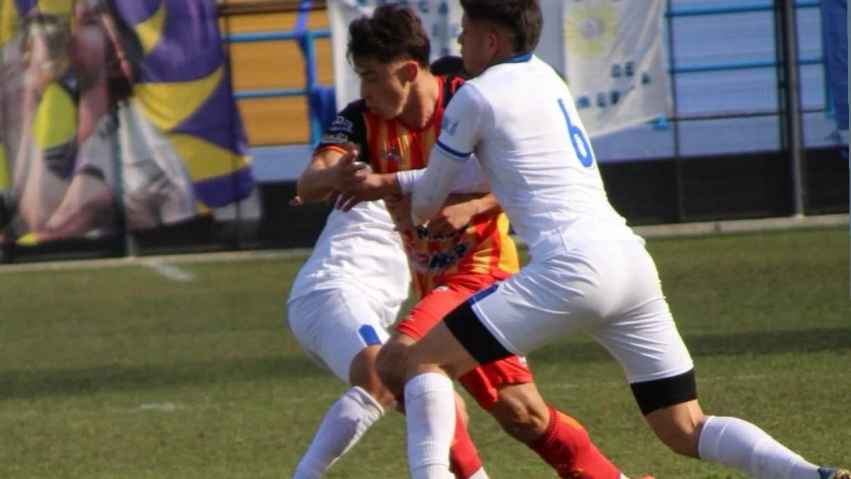 Boca Unidos desaprovechó una ventaja de dos goles y perdió en Formosa