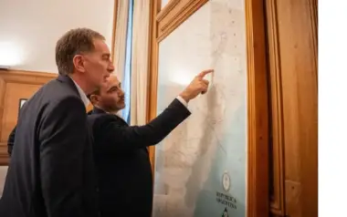 Tras la El gobernador JP Valdés busca aval nacional para las obras de los puentes Alvear-Itaquí y Monte Caseros-Bella Unión