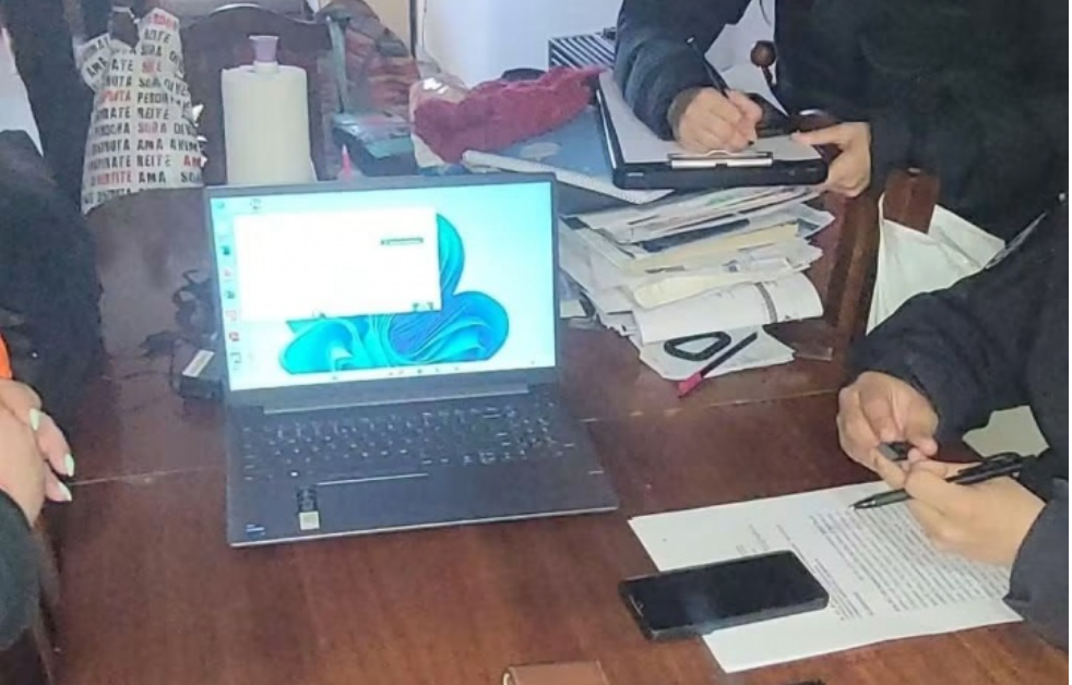 INVESTIGAN UN POSIBLE CASO DE DISTRIBUCIÓN DE MATERIAL DE ABUSO SEXUAL INFANTIL EN PUERTO SANTA CRUZ