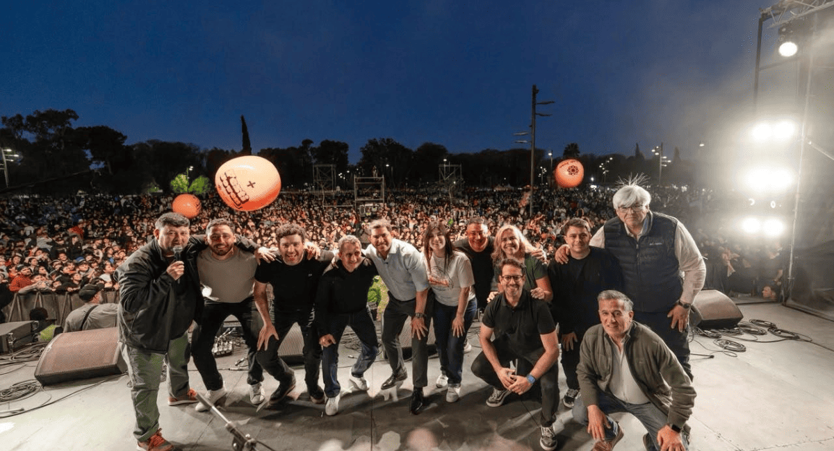 Más de 30.000 sanjuaninos celebraron la Primavera en el Festi Joven del Parque de Mayo Más de 30.000 sanjuaninos celebraron la Primavera en el Festi Joven del Parque de Mayo