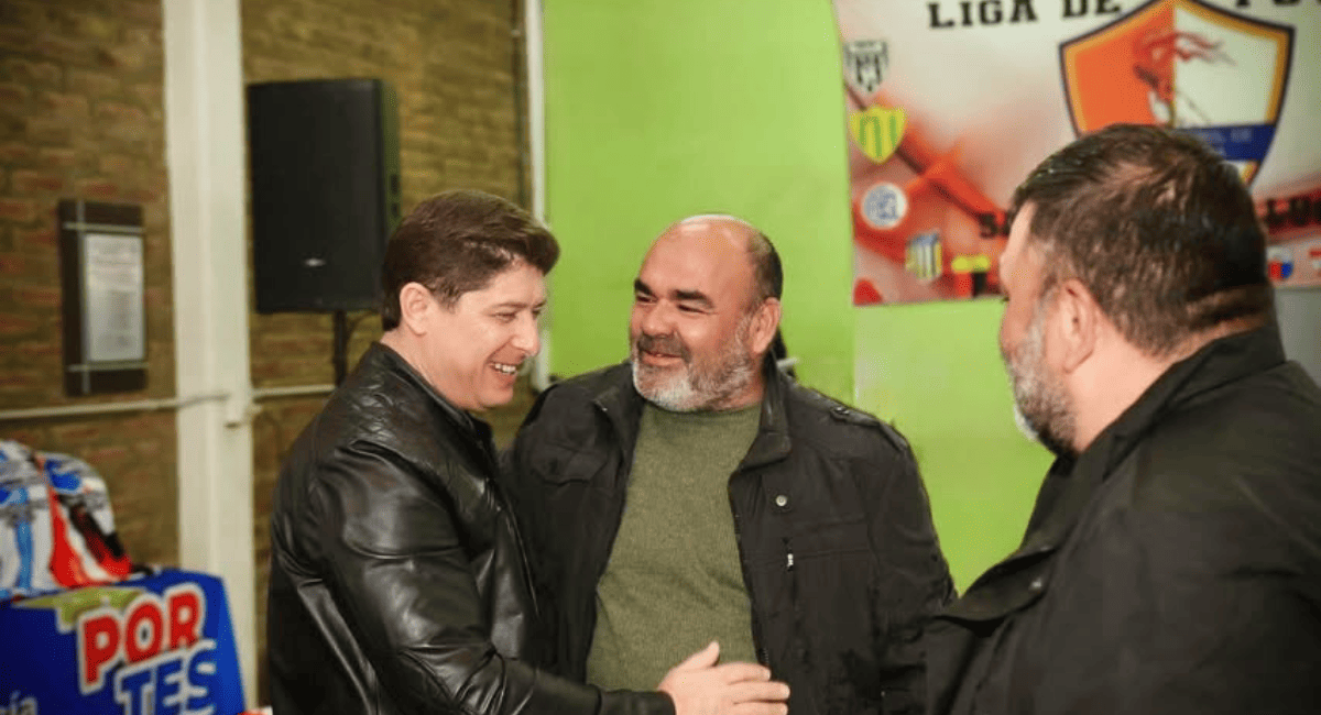 Festejo y nueva indumentaria: Santa Lucía celebró a lo grande los 33 años de su Liga de Fútbol Festejo y nueva indumentaria: Santa Lucía celebró a lo grande los 33 años de su Liga de Fútbol