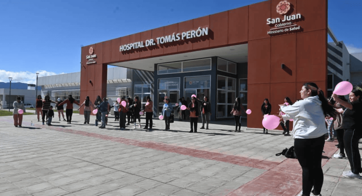 Iglesia: caminata y jornada de concientización sobre la prevención del cáncer de mama Iglesia: caminata y jornada de concientización sobre la prevención del cáncer de mama